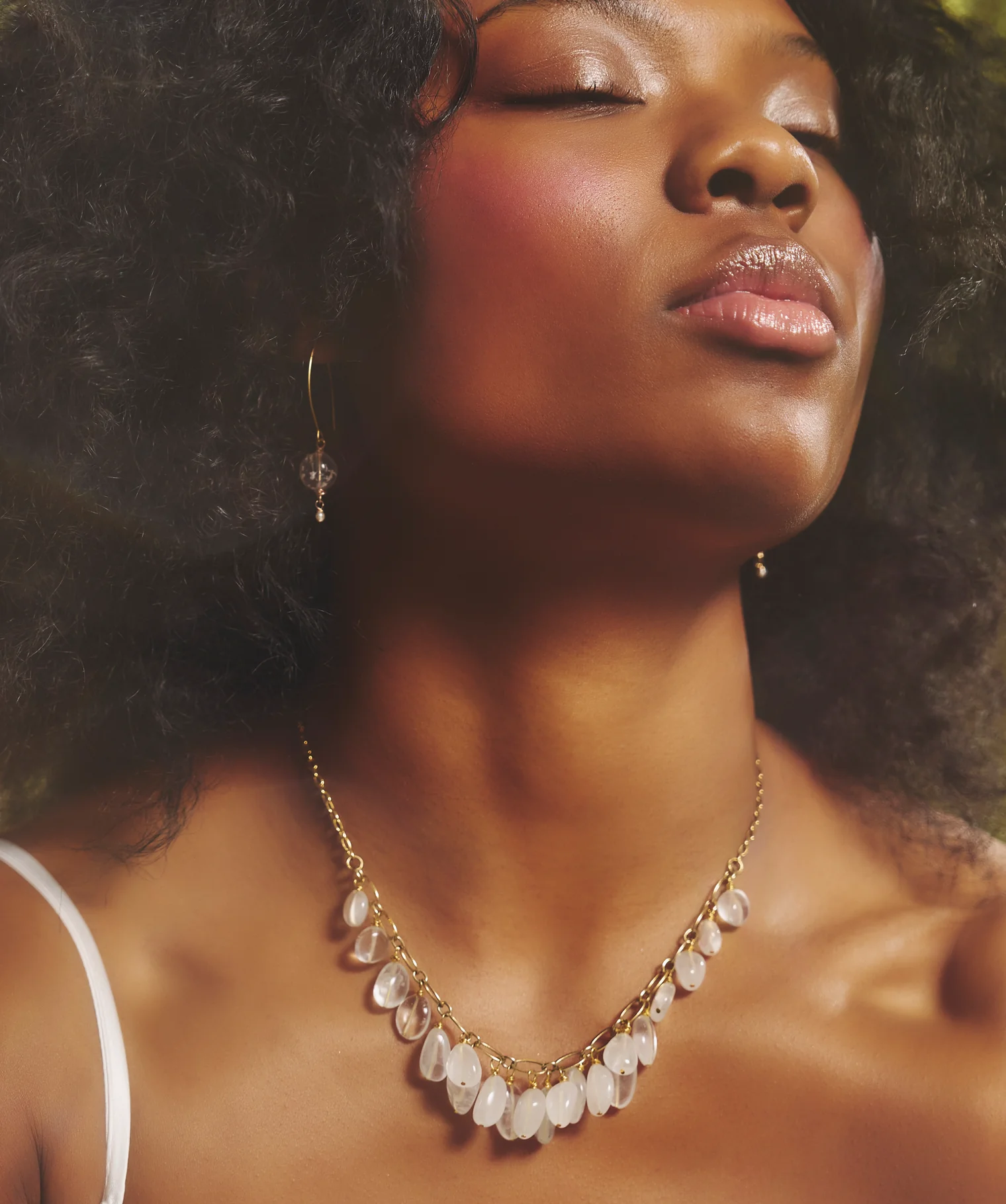 Bridal Neck 02 - Image 4