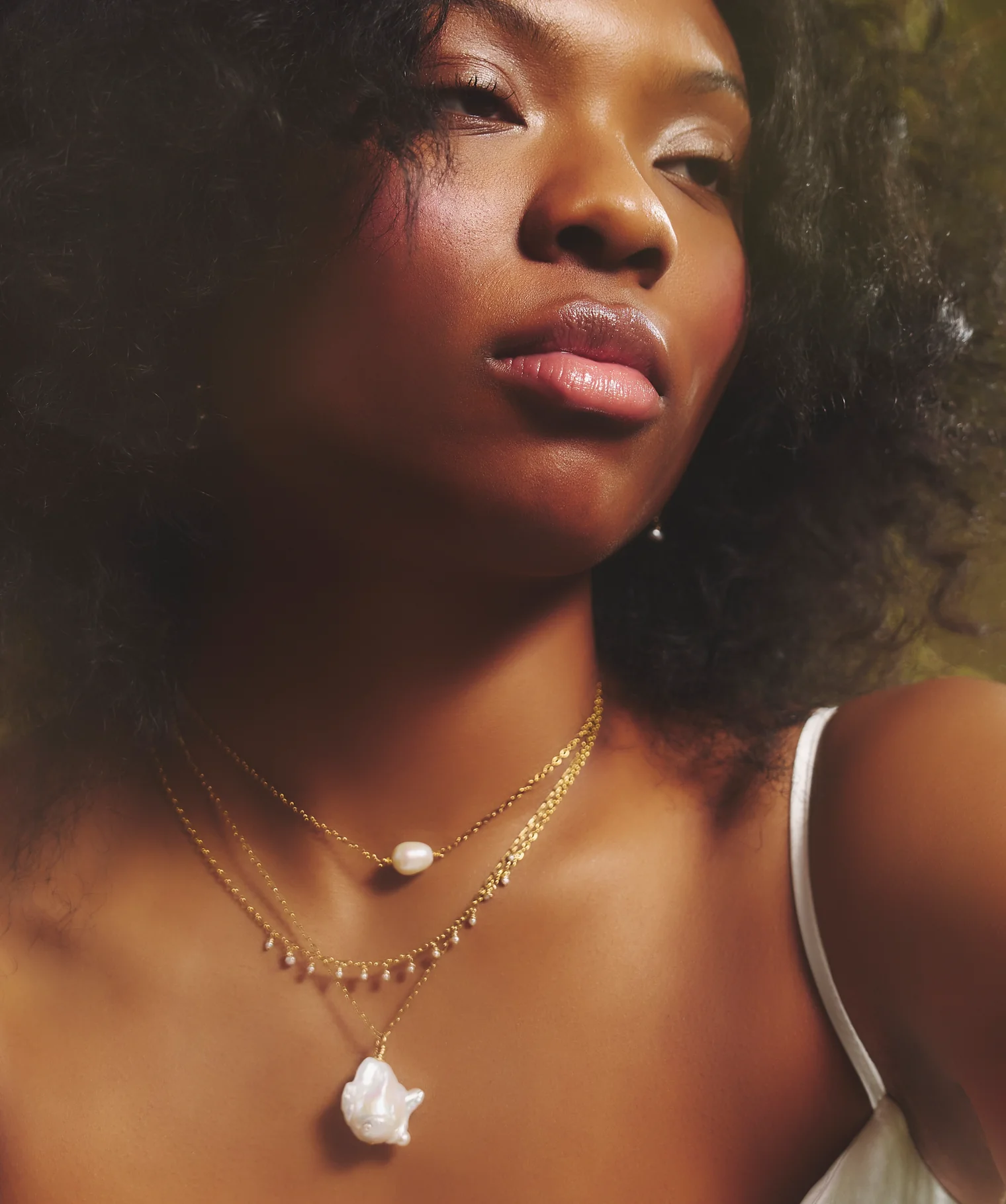 Bridal Neck 05 - Image 2